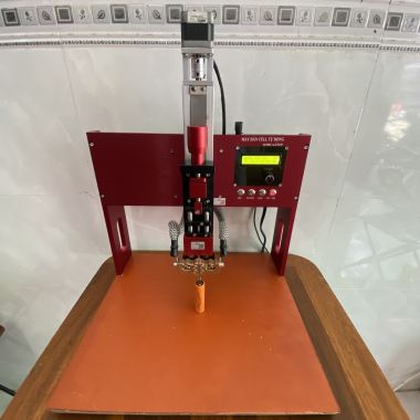 Máy hàn cell tự động STEP Pro chuyên pin xe điện 32140