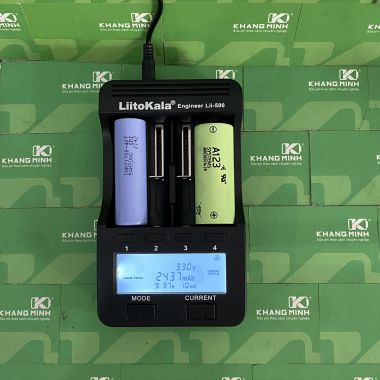 Pin sắt A123 26650 3.2V xả 60C 120A 2500mAh đóng bình kích đề xe hơi