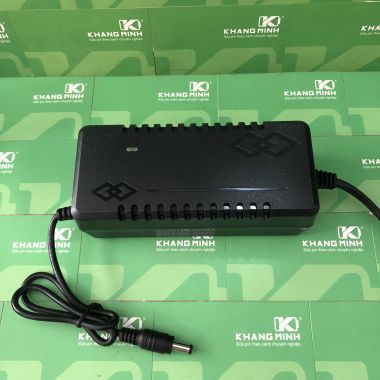 Sạc pin 21V 3A có quạt và đèn báo đầy dùng cho pin 5S 18V