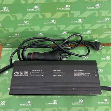 Sạc Dat Bike 900W xe Quantum S2 S3 chính hãng 99%