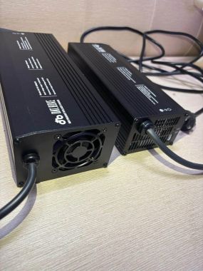 Sạc Dat Bike 900W xe Quantum S2 S3 chính hãng mới