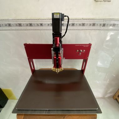 Trụ Hàn Tự Động Tịnh Tiến Ezi Servo 56L Cao Cấp