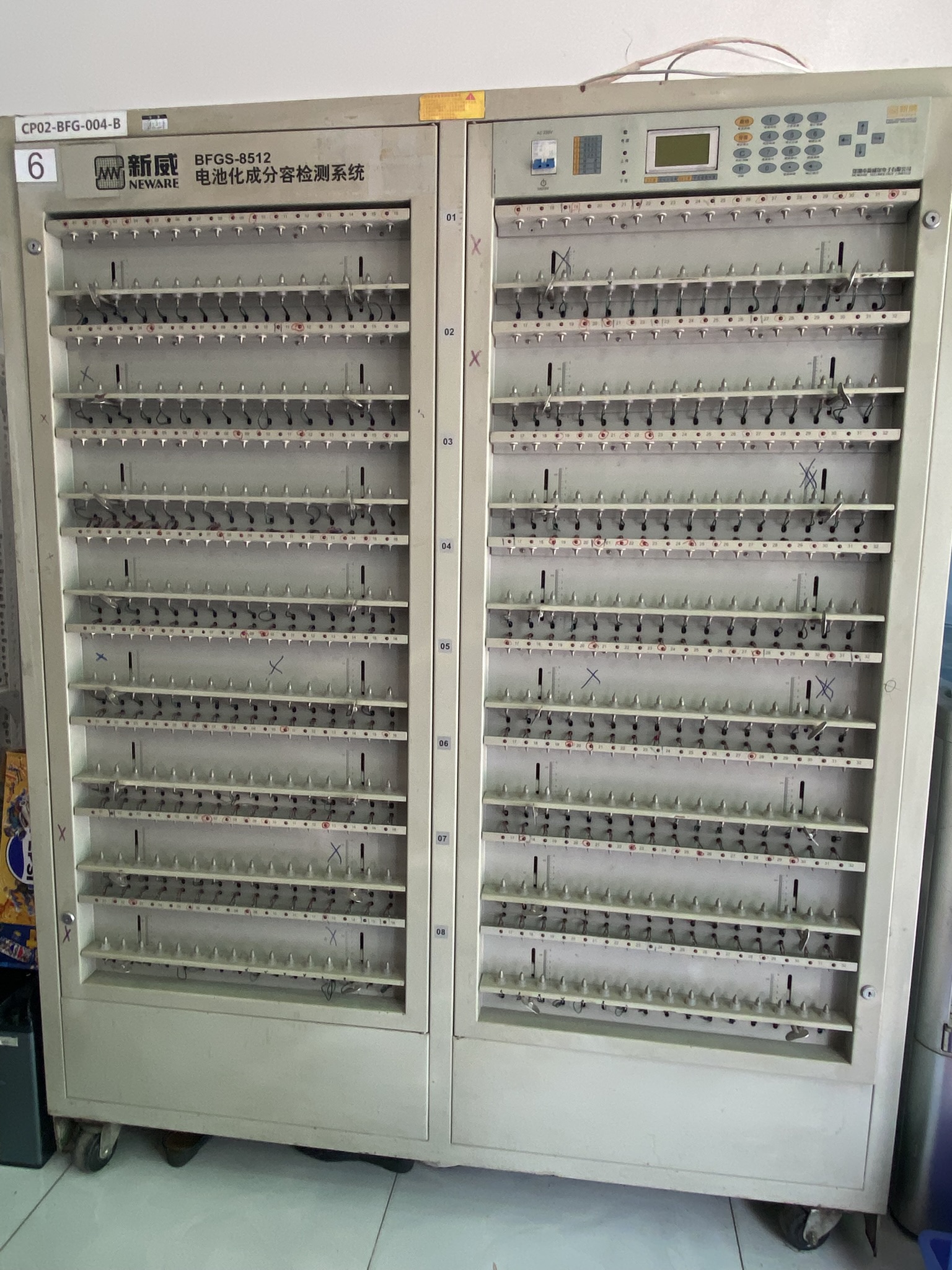 Máy Test Dung Lượng Pin Neware 512 Kênh