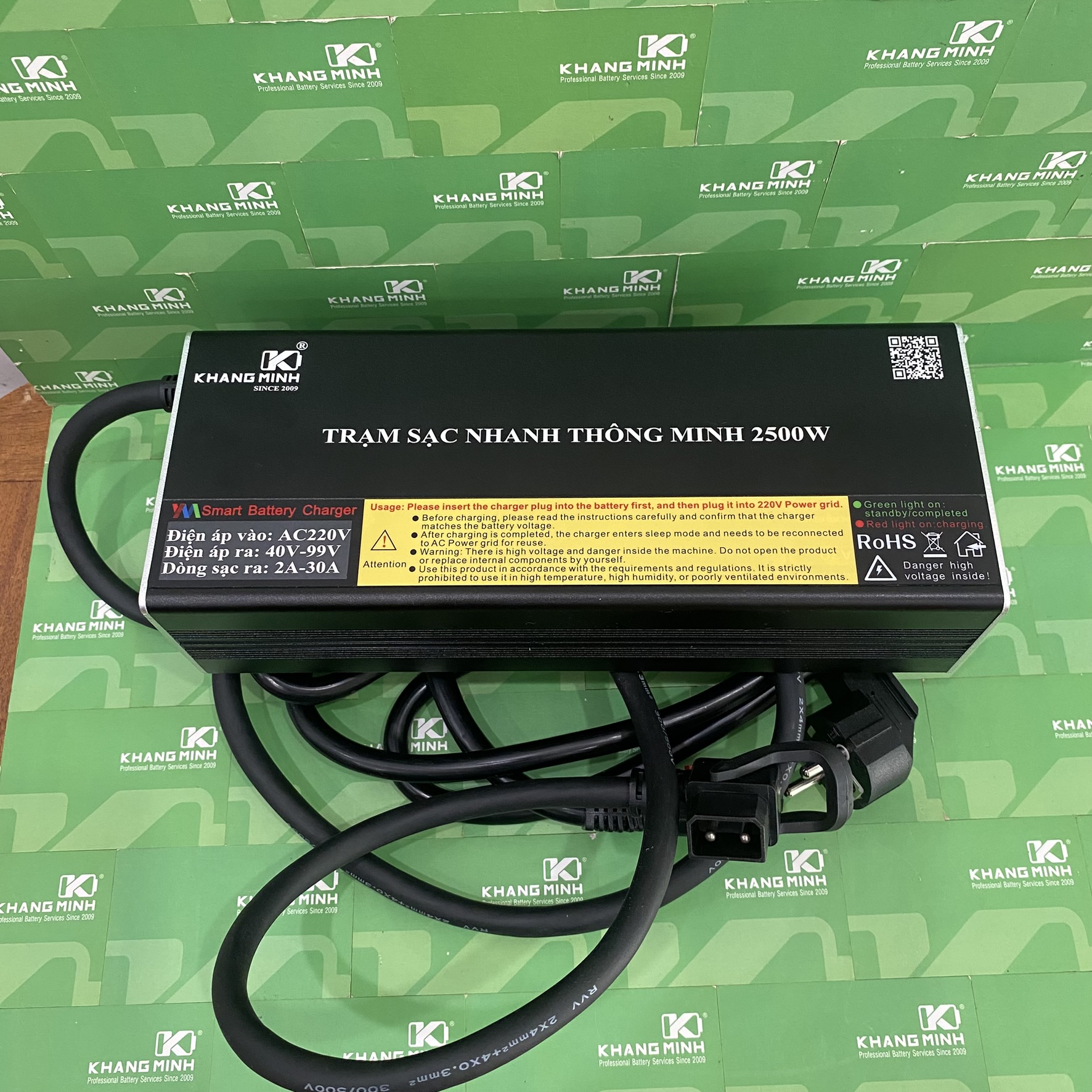 Sạc siêu nhanh 2500W 30A VinFast chuyên lắp Trạm sạc nhanh