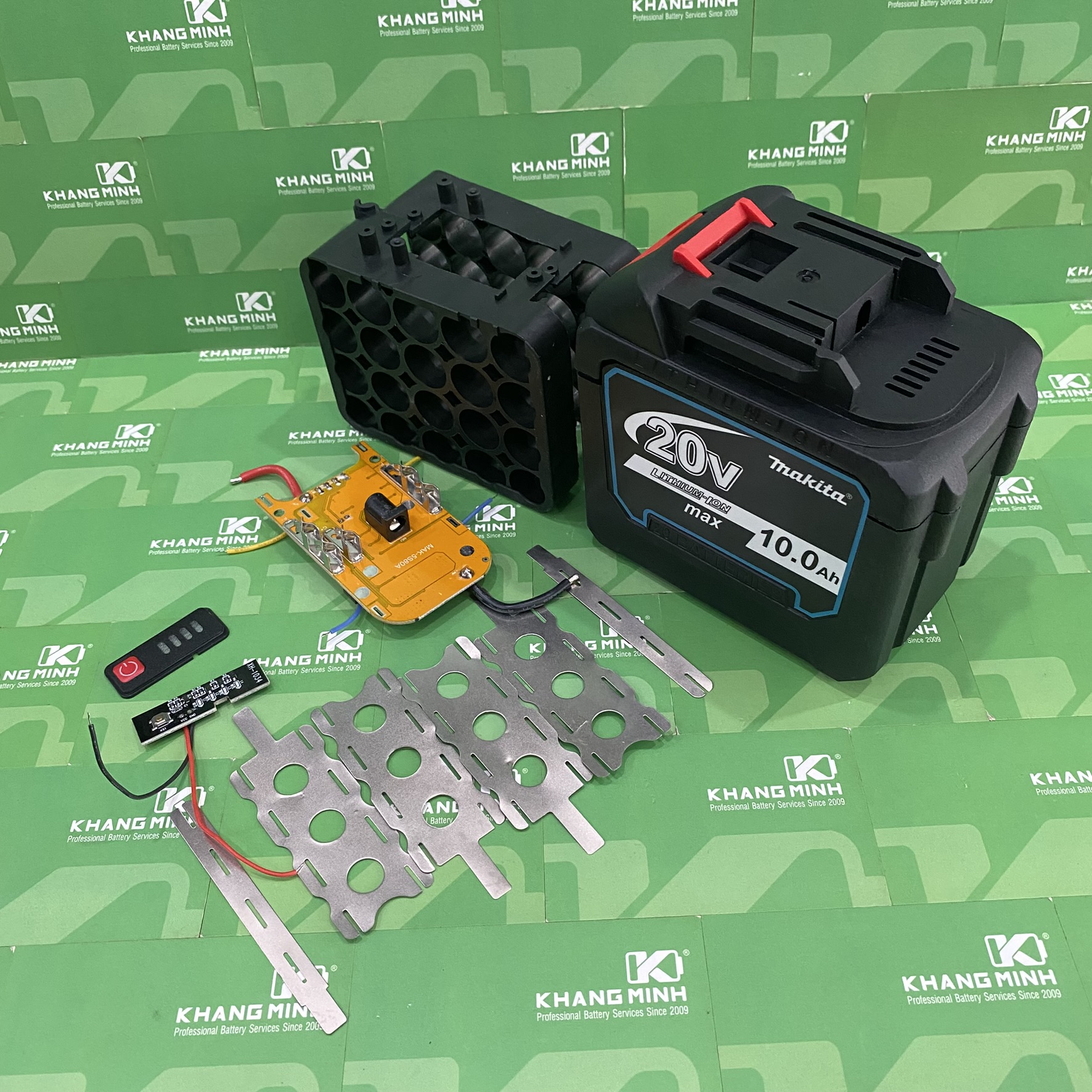 Vỏ Mạch Pin Makita 18V 21V 5S 4P 80A DC Led Chống Sốc